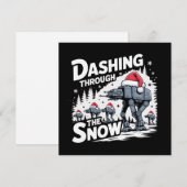 雪の中を駆け抜ける クリスマスの家族の休日 シーズンカード (正面/裏面)