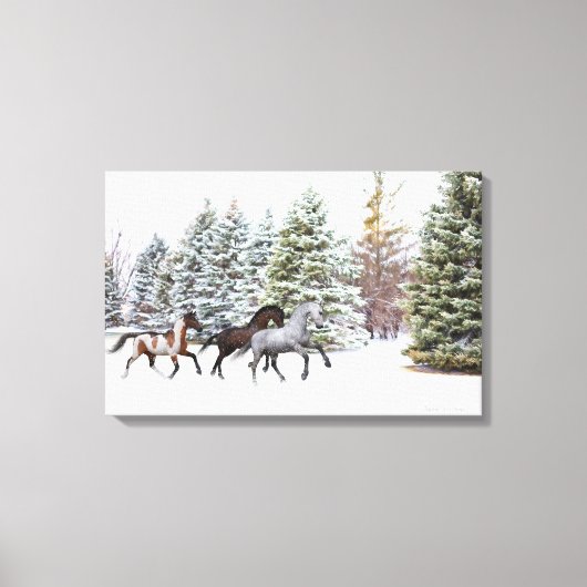 雪の中を駆け抜ける – ランニングの馬 キャンバスプリント (正面)