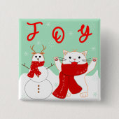 雪の人と一緒に幸せな猫 | かわいいクリスマスボタン 缶バッジ (正面)