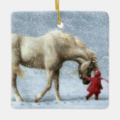 雪の休日に馬を率いる子供 セラミックオーナメント (正面)
