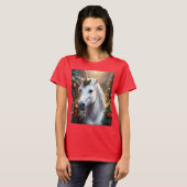 雪の光：魅惑的なクリスマス・ユニコーン Tシャツ (正面フル)