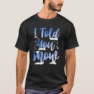 雪の冬のスノーボーダースキーの男性を話した Tシャツ