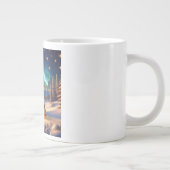 雪の冬の景色に飾られた金のクリスマスベル ジャンボコーヒーマグカップ (右)
