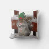 雪の四角い枕にジャウンティ小妖精や小人リス クッション (正面)