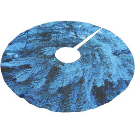 雪の多いクリスマスフォレストスプルース ブラッシュドポリエステルツリースカート