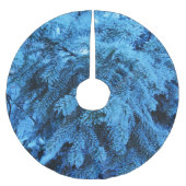 雪の多いクリスマスフォレストスプルース ブラッシュドポリエステルツリースカート (正面)