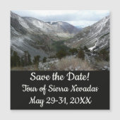 雪の多いシエラネバダ山脈をドライブする (正面)