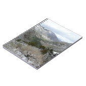 雪の多いシエラネバダ山脈をドライブする ノートブック (左側)