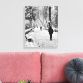 雪の多い冬の日に公園の人々 キャンバスプリント (インサイチュ (リビング))