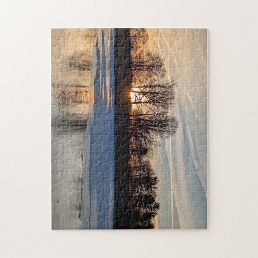 雪の多い冬の日の出 ジグソーパズル (縦)