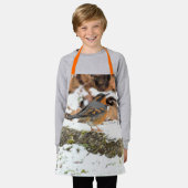 雪の多い大地を楽しめる、美しい多彩なスリッシュ エプロン (着用した状態)