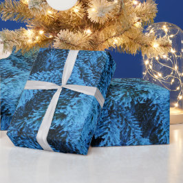 雪の多い森のトウヒ ラッピングペーパー