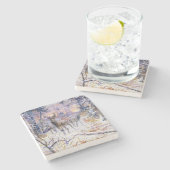 雪の多い森の中の鹿（冬の季節） ストーンコースター (横)