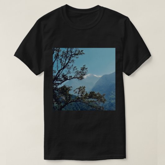 雪の峰のデザインTシャツ Tシャツ (デザイン正面)