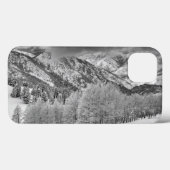 雪の嵐の中の常緑樹と《植物》アスペンの木 Case-Mate iPhoneケース (裏面 (横))