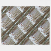 雪の嵐の中の鹿 フリースブランケット (正面(横))