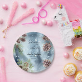 雪の恋に酔う　雪の松の木の冬のブライズシャワー ペーパープレート (パーティー)