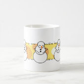 雪の日の雪だるまマグだった必要がある コーヒーマグカップ (中央)