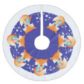 雪の木包まれたのシャツの中でキツネを登る ブラッシュドポリエステルツリースカート (正面)