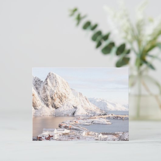 雪の村の田舎の家クリスマス ポストカード (スタンド正面)