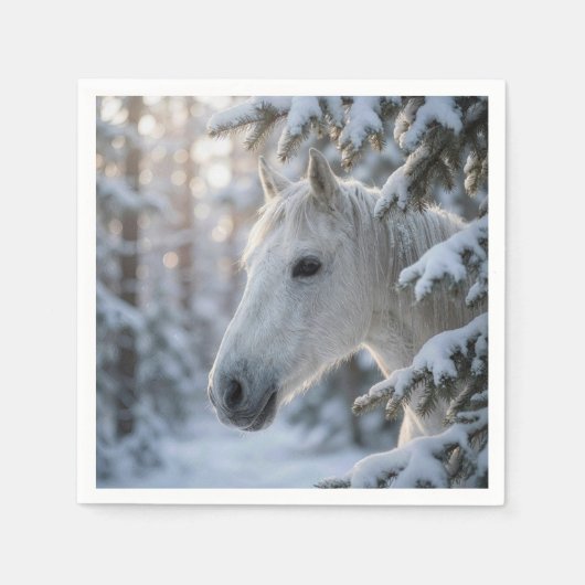 雪の松の木の中の冬の白馬 スタンダードカクテルナプキン (正面)