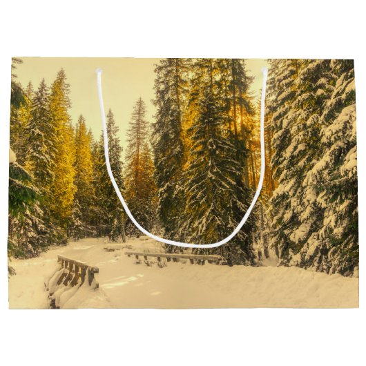 雪の松の木の森自然写真 ラージペーパーバッグ (裏面)