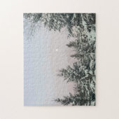 雪の松の木ムーンサンセット ジグソーパズル (縦)