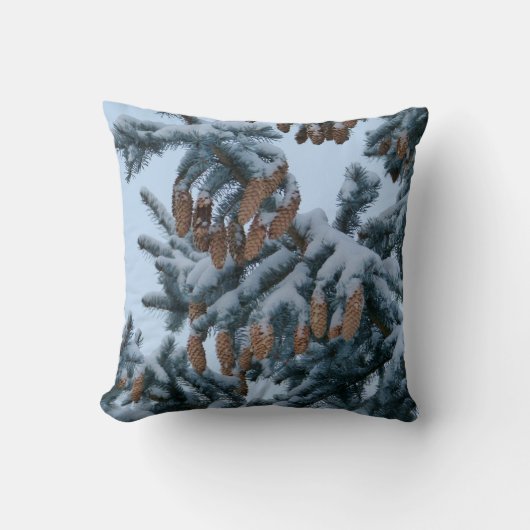 雪の松の枕 クッション (正面)