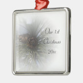 雪の松1stクリスマス一緒に メタルオーナメント (左)