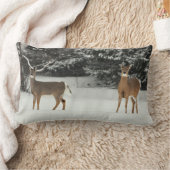 雪の枕のシカ ランバークッション (ブランケット)