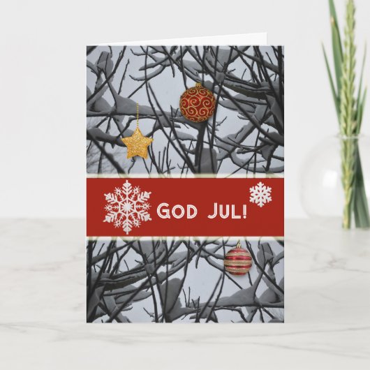 雪の枝に飾られたスウェーデンのクリスマスオーナメント シーズンカード (正面)