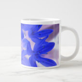 雪の栄光ショッキング青いマグカップ ジャンボコーヒーマグカップ (右)