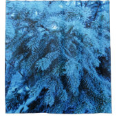 雪の森のトウヒの枝 シャワーカーテン (正面)