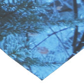 雪の森のトウヒの枝 ショートテーブルランナー (コーナー)