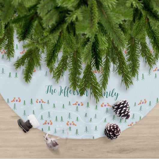 雪の森の北欧クリスマスキツネ ブラッシュドポリエステルツリースカート