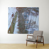 雪の森の山々しい冬の風景の背景 タペストリー (インサイチュ(横))