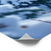 雪の森の白いオオカミの氷柱の装飾 ポスター (角)