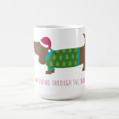 雪の漫画のコーヒーを介してダックスシュント コーヒーマグカップ (中央)