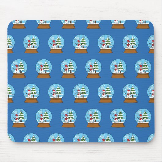 雪の球体雪だるまと松の木 マウスパッド (正面)