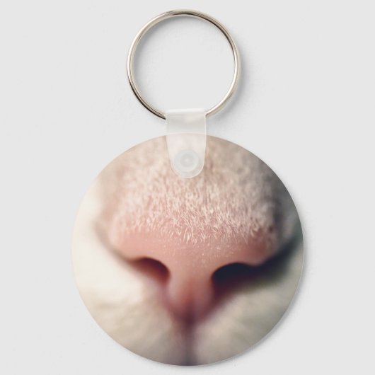 雪の白い子猫ボタンキーチェーン キーホルダー (正面)
