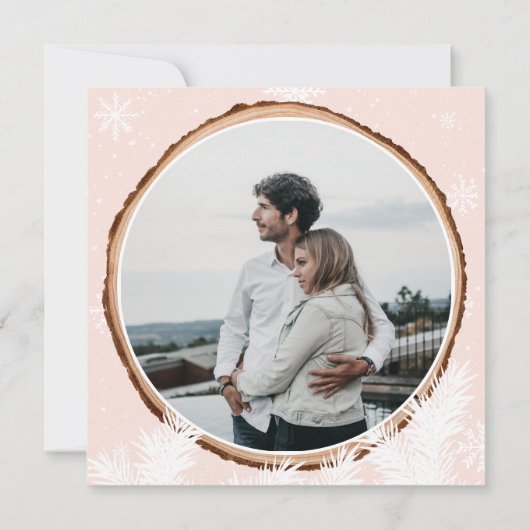 雪の素朴木のログピンクのクリスマスフォト結婚ズ 招待状 (裏面)