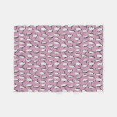 雪の紫に冬のペンギンの模様 フリースブランケット (正面(横))