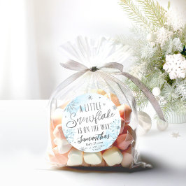 雪の結晶がベビーシャワーの途中にある ラウンドシール