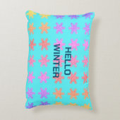 雪の結晶のパターン こんにちは 冬 タイポグラフィー 青 アクセントクッション (裏面(縦))