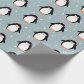 雪の結晶の中のクリスマス・ペンギン ラッピングペーパー (角)