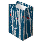 雪の結晶の中の白樺の木 ミディアムペーパーバッグ (正面アングル)