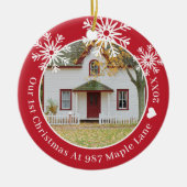 雪の結晶の赤い初めてのクリスマスの新しいホーム写真 セラミックオーナメント (正面)