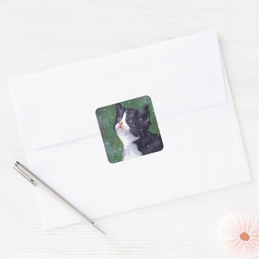 雪の結晶を見上げるタキシード絵画猫 スクエアシール (封筒)