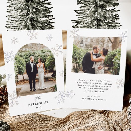 雪の結晶ホリデー新婚夫婦アーチ写真クリスマス シーズンカード