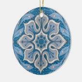 雪の花、花の模様、青と灰色の雪の結晶 セラミックオーナメント (左)